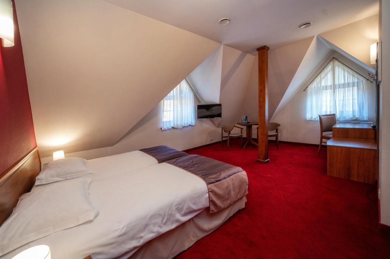 Pokoje W Oberzy Czarny Gron Rzyki Extérieur photo